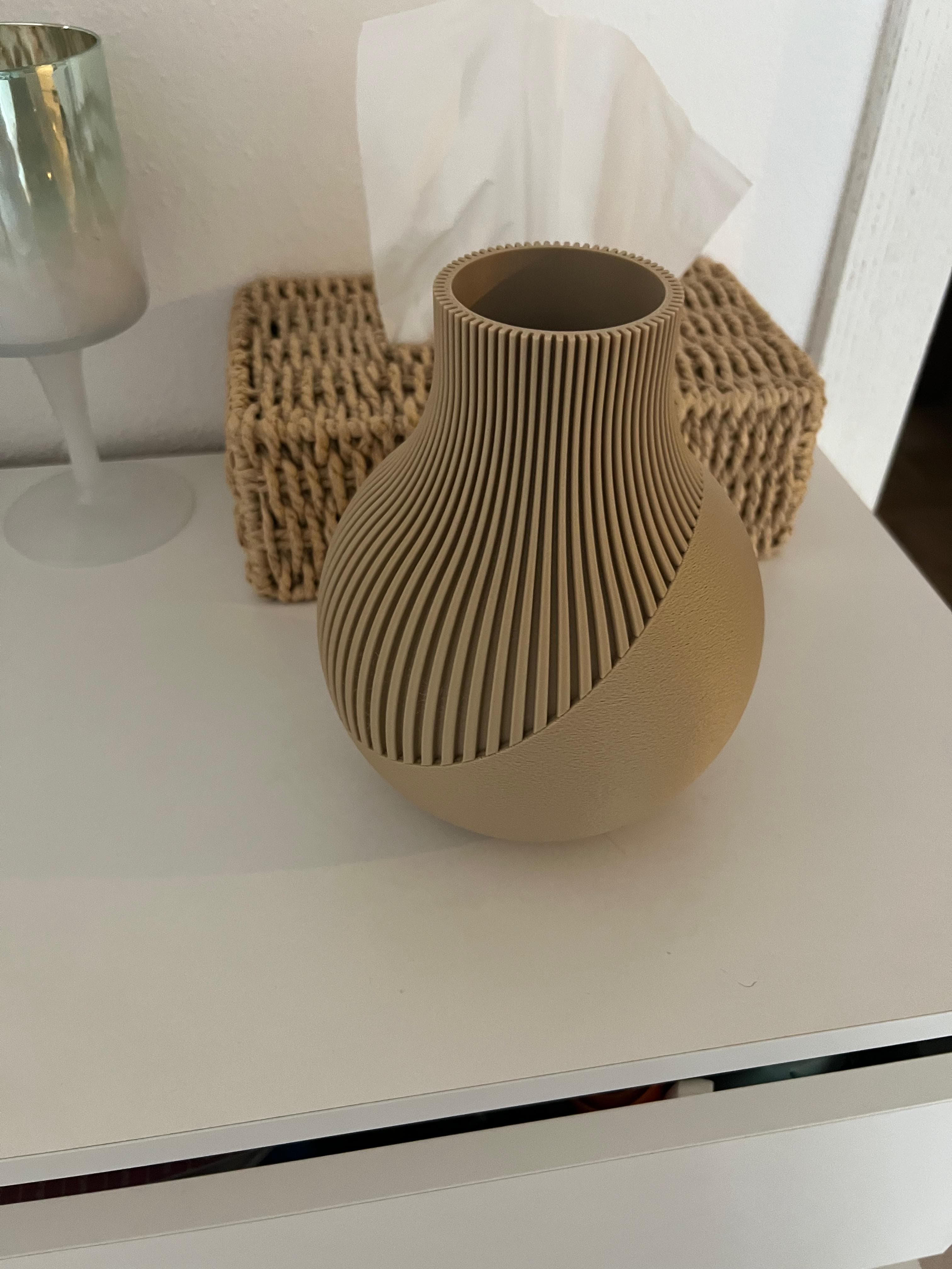 Individuelle Wohndekoration aus PLA+, maßgefertigt und 3D-gedruckt bei MZN3D